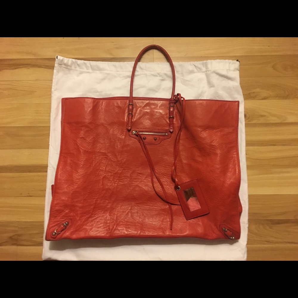 Balenciaga Red Papier Tote Extra Large A4